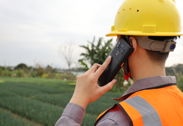 Why a Rugged Handheld for Field Service is Critical for Utilities and Telecoms Why a Rugged Handheld for Field Service is Critical for Utilities and Telecoms